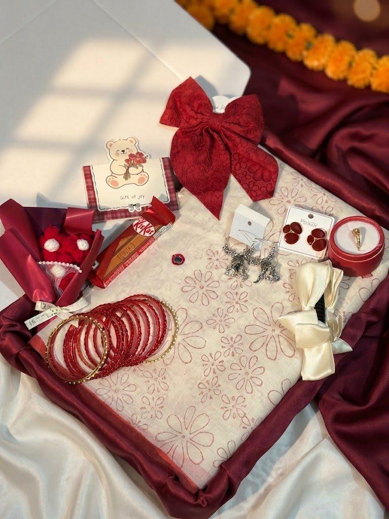 Aarong Cotton White Saree Combo